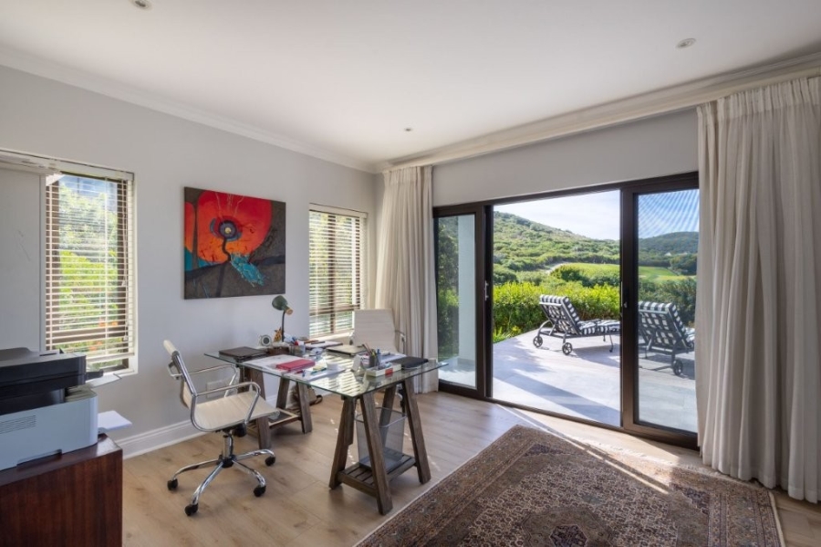 4 Bedroom Property for Sale in Pezula Golf Estate Western Cape